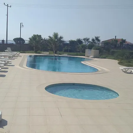 Flamingo Country Club Apartment *
